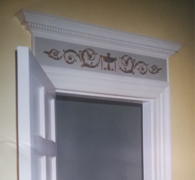 Period Building Consultancy Edinburgh - doorway with gold leaf and restored fine plaster surround